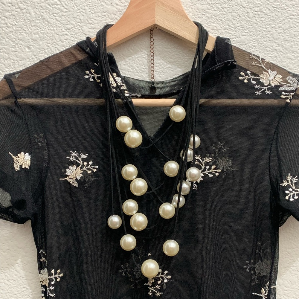 Large faux pearl leather cord necklace